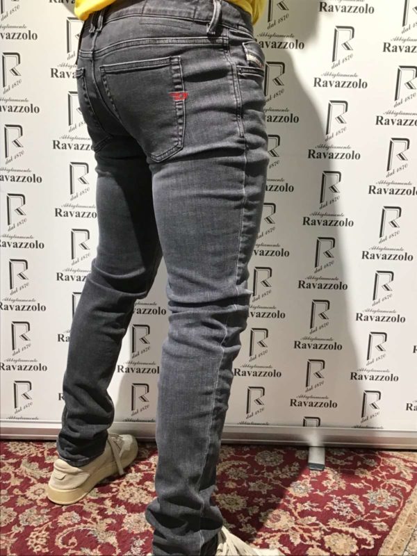 Jeans uomo DIESEL